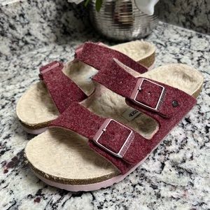 Birkenstock Arizona Pink Felt and Wool Sandal Size 36